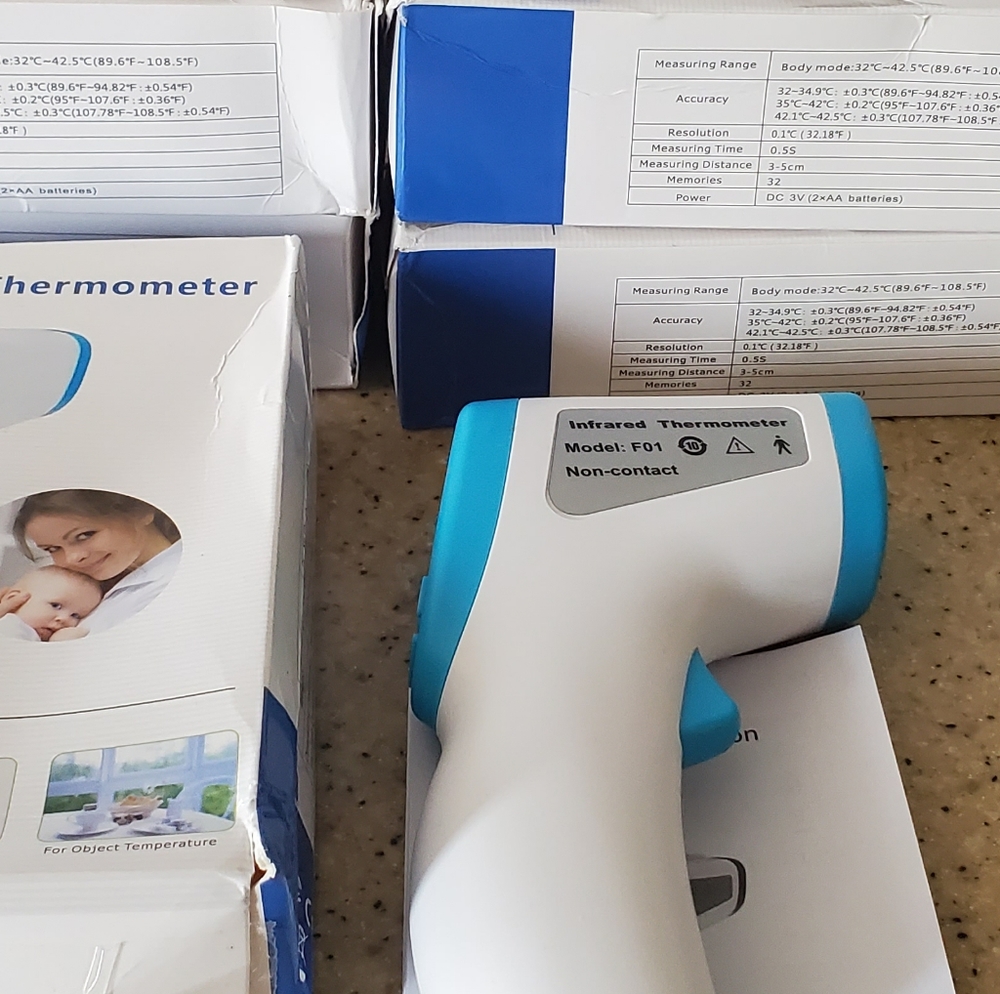 40.00 BUNDLE OF 8 NEW  Care Touch Infrared Non-Contact Thermometers RETAIL 256⏰️